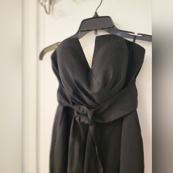 Black strapless catsuit - Picture 2 of 4